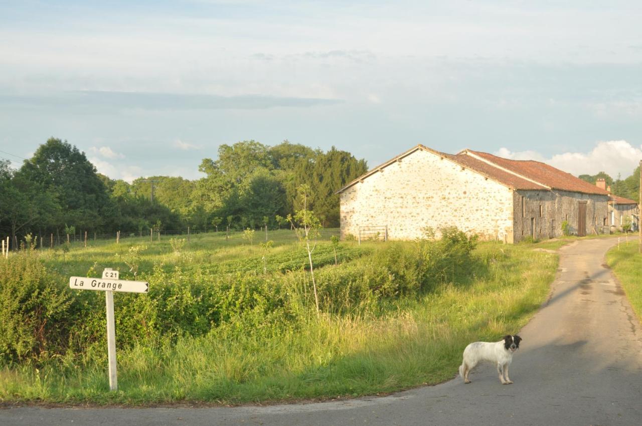 Willa La Ferme Aux Cinq Sens Bussiere-Boffy Zewnętrze zdjęcie